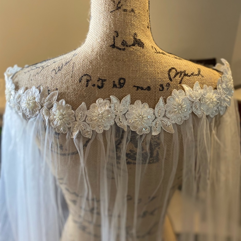 Cape Veil